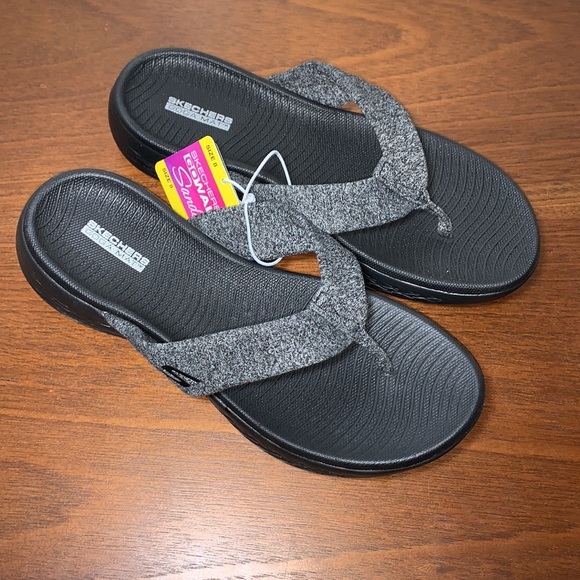 Skechers Ladies’ On The Go 600 Flip Flop Sandal - Picture 6 of 12